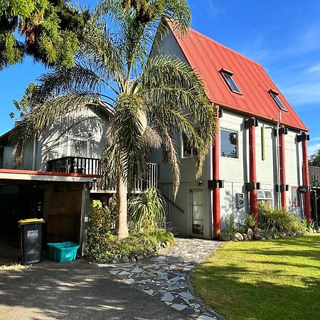 Cooks Beach Holiday Home Ngoại thất bức ảnh